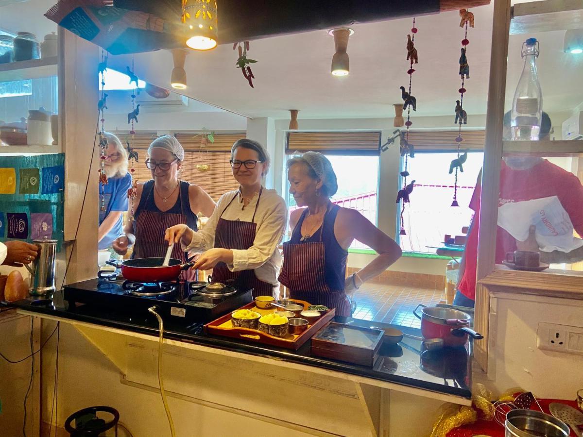Veda5 Ayurveda&Yoga Retreat Hotell Rishīkesh Exteriör bild